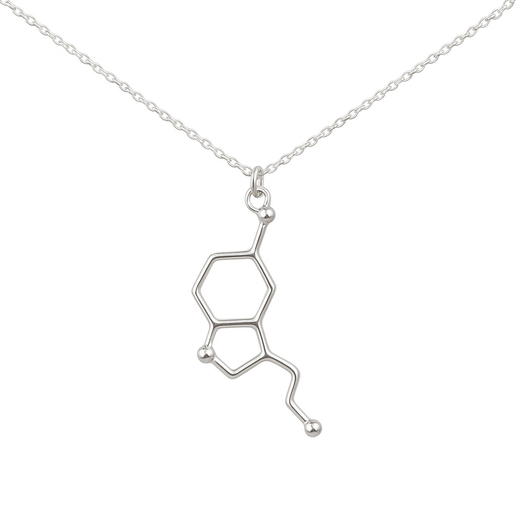 srebrny naszyjnik z zawieszką serotonina srebrny naszyjnik z zawieszką serotonina