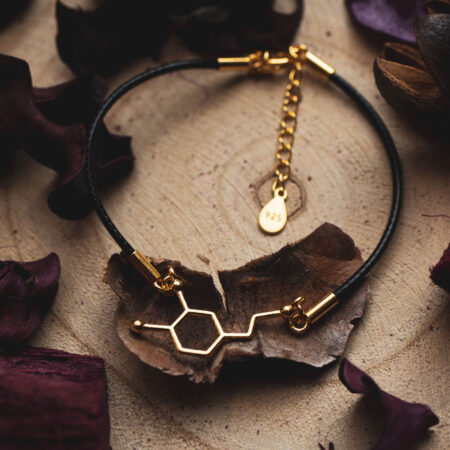 Pozłacana bransoletka serotonina na sznurku jubilerskim - modowa biżuteria dla kobiet