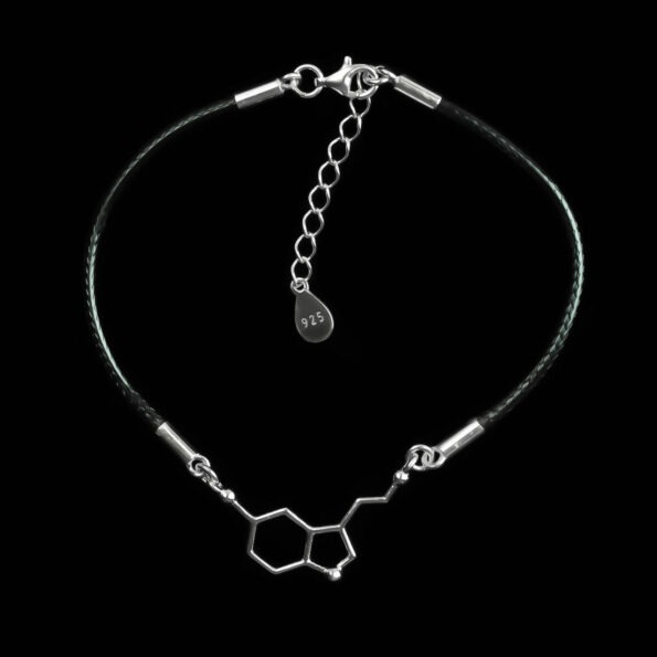 srebrna bransoletka damska na sznurku z wzorem serotoniny